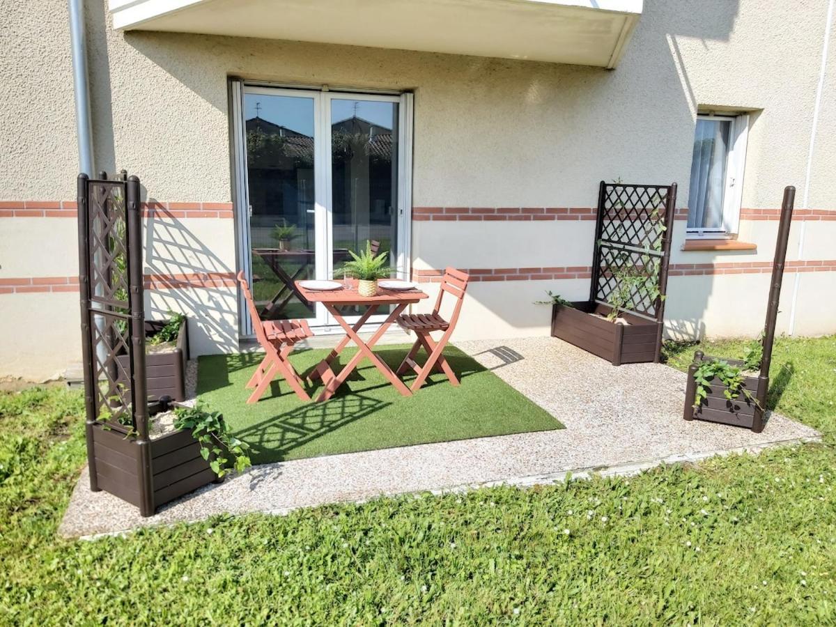 Апартаменти Le Sporting Land - Avec Entree Autonome, Parking Prive & Sa Piscine ! - Гаяк Екстер'єр фото